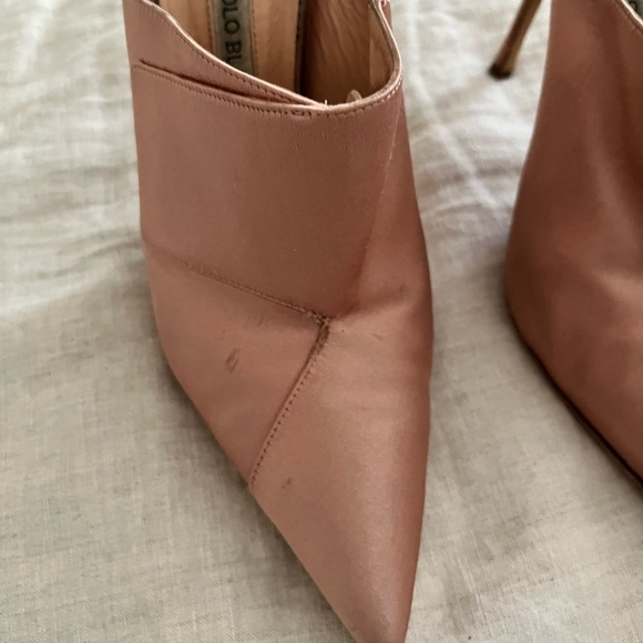 Manolo Blahnik Heels 39 - Picture 10 of 13
